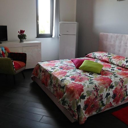 Suite Con Vista Vezzi Portio Exterior photo