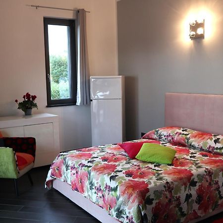 Suite Con Vista Vezzi Portio Exterior photo